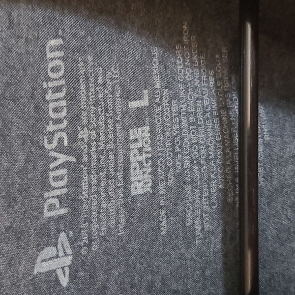 Men's Playstation Tshirt Size L - Picture 3 of 4